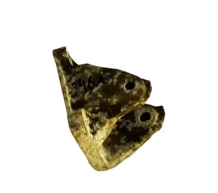 Engine mounting bracket