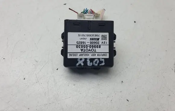 Toyota Avensis T250 Xenon control unit/module 89960-05030