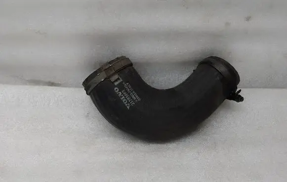 Volvo XC60 Intercooler hose/pipe 31293663