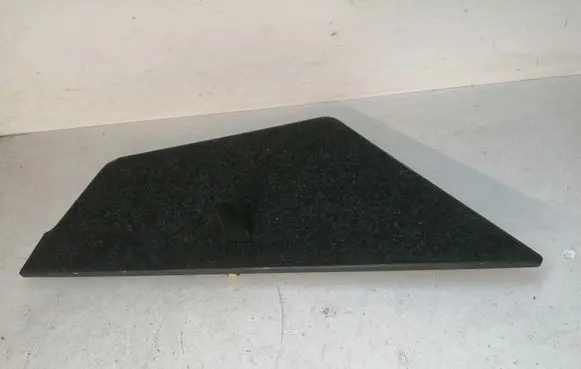 Toyota Auris E180 Other trunk/boot trim element 5840902010