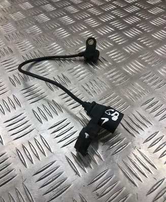 Volkswagen PASSAT B6 Camshaft position sensor 03L907601