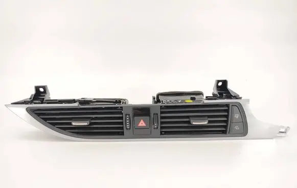 Audi A6 Allroad C7 Dash center air vent grill 4G2820951