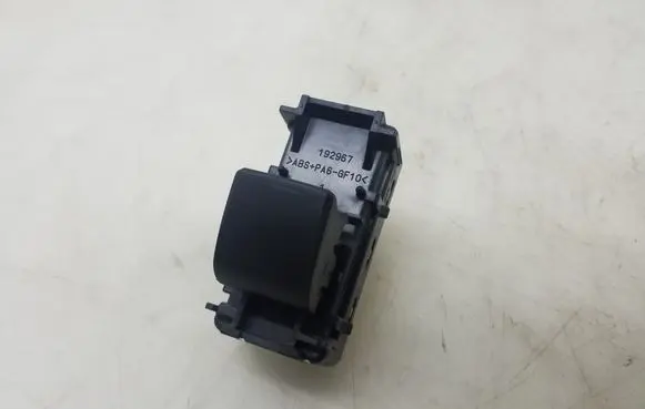 Lexus IS III XE30 Electric window control switch 8481030192