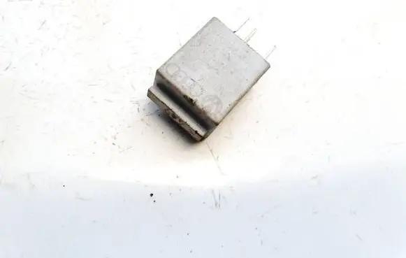 Volkswagen Touran I Other relay 1K0951253A 449