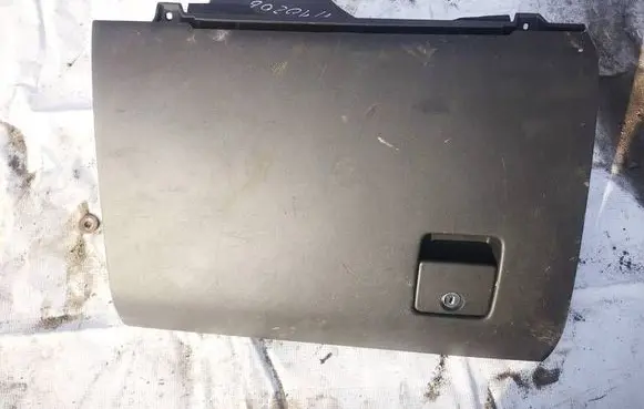 Opel Signum Glove box 9181311