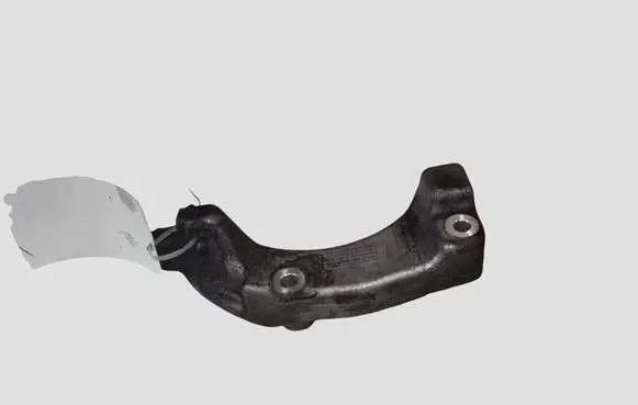 Volvo XC60 A/C compressor mount bracket 31401869