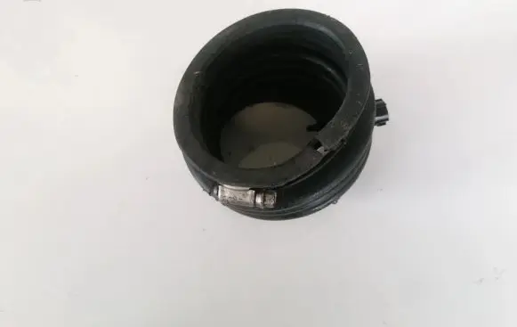 Air intake hose/pipe
