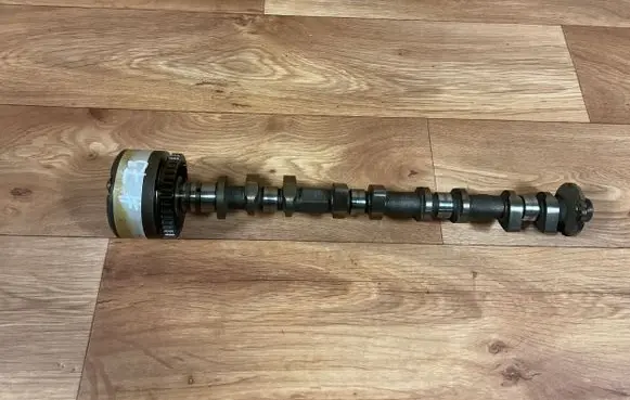 Nissan Note (E11) Camshaft 