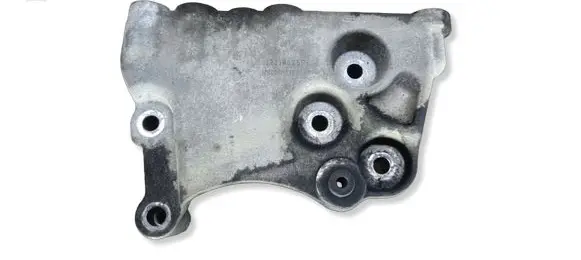 Mercedes-Benz B W247 Engine mounting bracket 112318425R