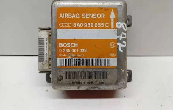 Audi A4 S4 B5 8D Airbag control unit/module 8A0959655C 94T3022 0285001038