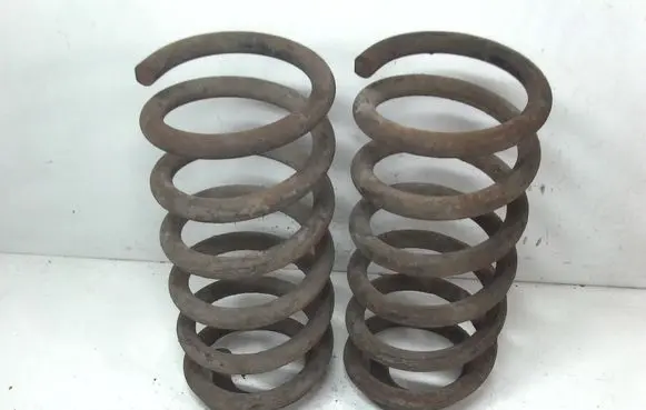 Renault Master I Front coil spring 