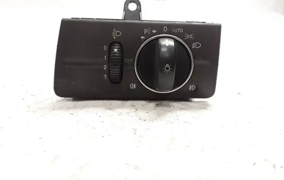 Mercedes-Benz E W211 Headlight level height control switch 2115450604 04056070