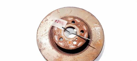 Toyota Avensis T250 Front brake disc ventiliuojamas