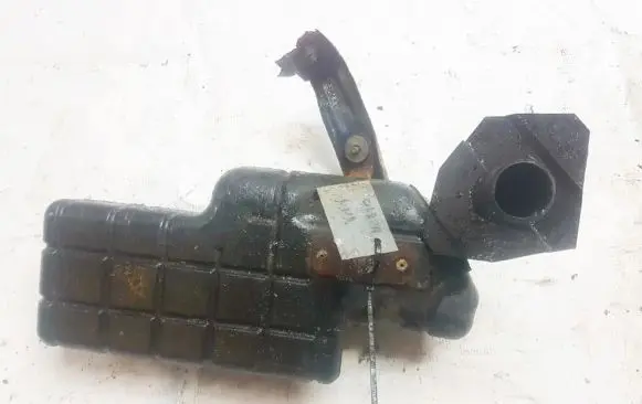 Intake resonator
