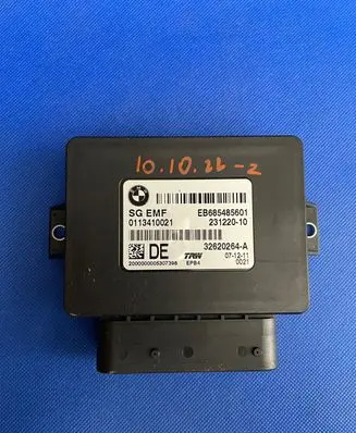 BMW X3 F25 Hand brake control module 6854856 23122010 32620264A