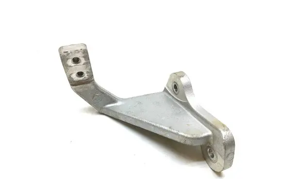 Maserati Levante Engine mounting bracket 670003852