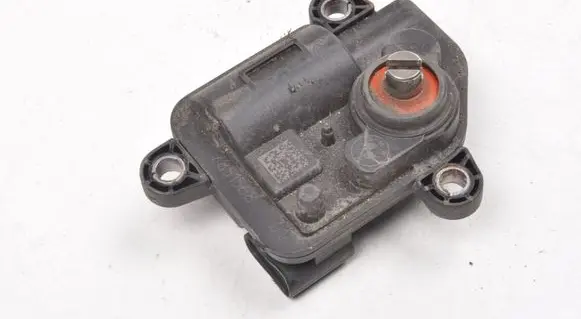 BMW M4 F82 F83 Electric throttle body valve 7851568