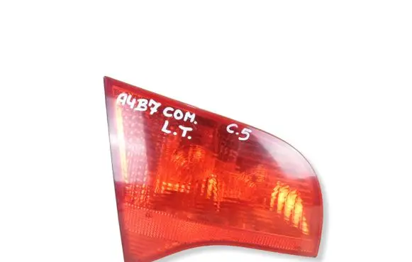 Audi A4 S4 B7 8E 8H Tailgate rear/tail lights 8E9945093 484501 ULO749001