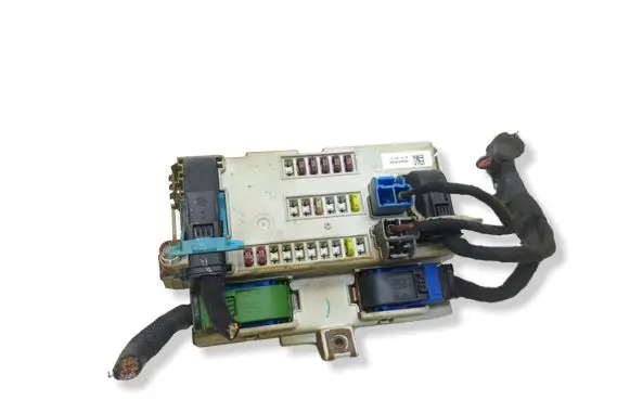 Jeep Cherokee Fuse module 68412070AB