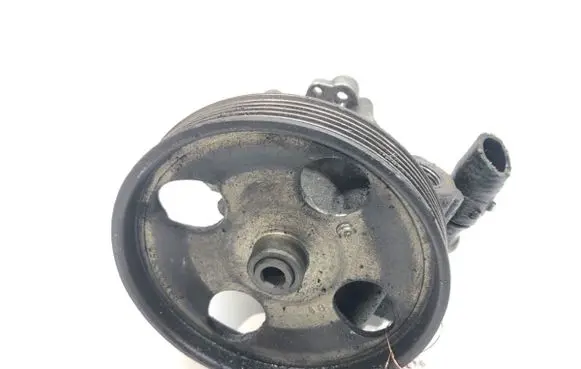 Citroen C5 Power steering pump 