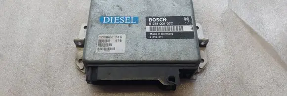 BMW 5 E34 Engine control unit/module 0281001077 2242211