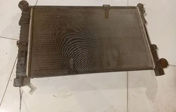 Mercedes-Benz C W203 Coolant radiator