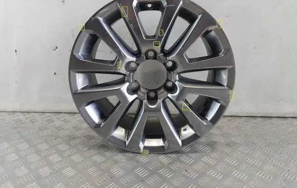 R18 alloy rim