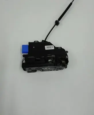 Skoda Octavia Mk2 (1Z) Front door lock 3D1837015AP CZWL3A02740