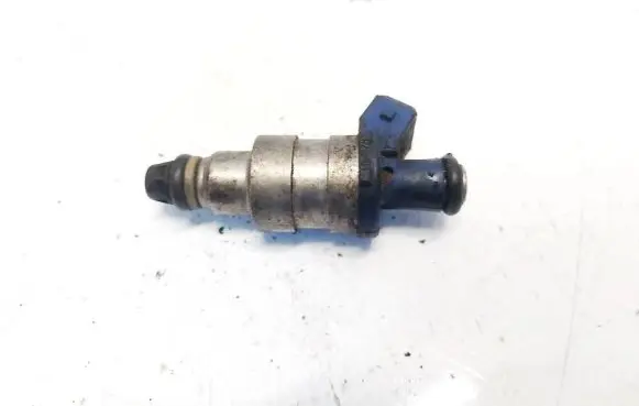 Ford Escort Fuel injector 88WFA2A