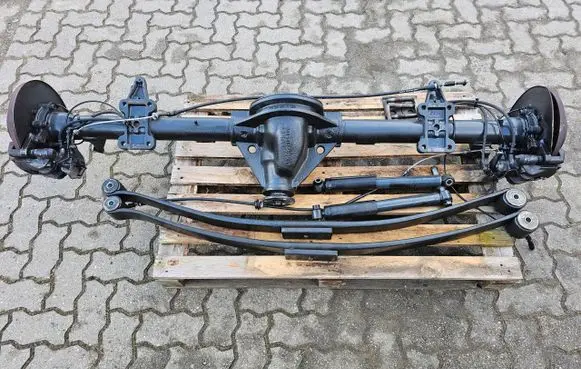 Iveco Daily 6th gen Rear axle beam with reductor 