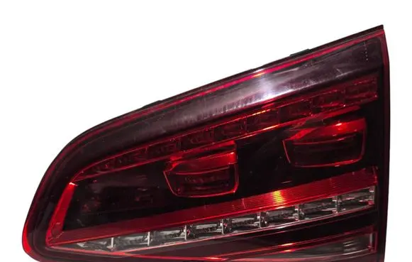 Volkswagen Golf VII Tailgate rear/tail lights 5G0945308 81240201