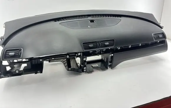 Volkswagen PASSAT B7 Dashboard 3C1857003QT