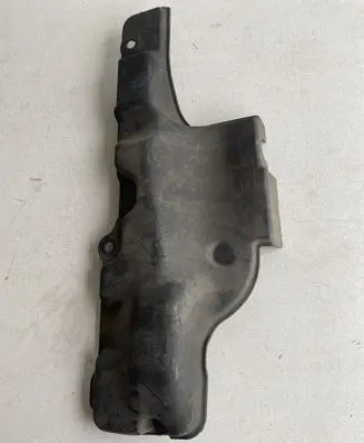 Maserati Ghibli Other engine bay part 6700092330