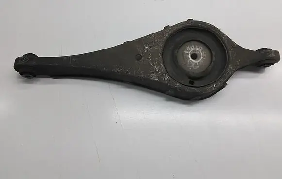 Rear upper control arm/wishbone
