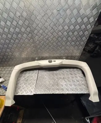 BMW 5 G30 G31 G38 Tailgate/trunk upper cover trim 7390398 5149 L21437510