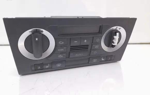 Audi A3 S3 A3 Sportback 8P Climate control unit 8P0820043J