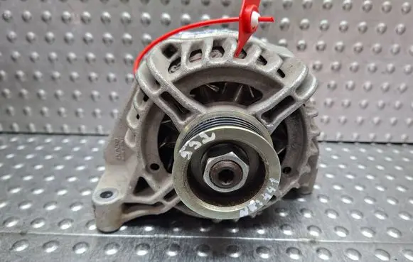 Fiat Panda III Generator/alternator S27624441 5200353290A