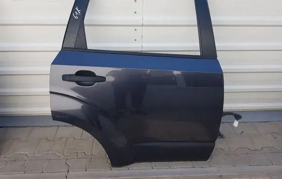 Subaru Forester SJ Rear door