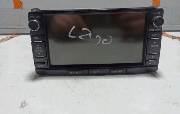 Mitsubishi L200 Radio/CD/DVD/GPS head unit 8750A449