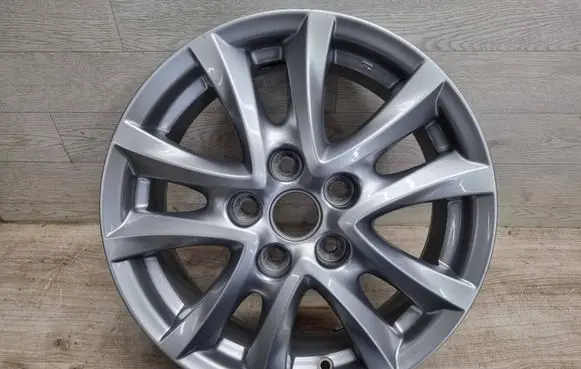 R16 alloy rim