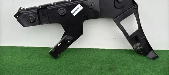 Volkswagen Multivan T7 Rear bumper mounting bracket 7T0807393E