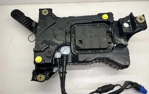 Peugeot 308 AdBlue liquid reservoir P1002560 P1002462