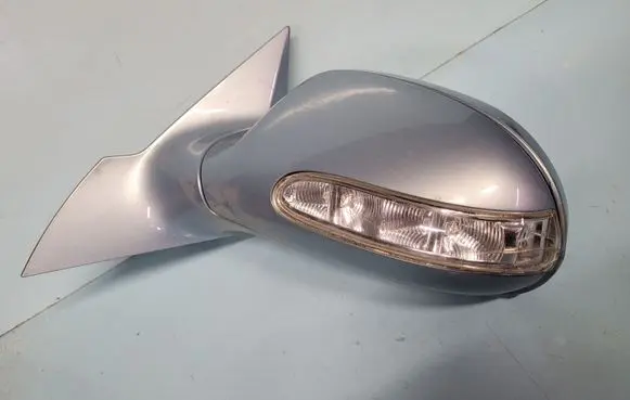 Mercedes-Benz CLK A209 C209 Front door electric wing mirror 