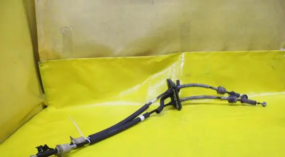 Citroen Jumper Gear shift cable linkage 55208985