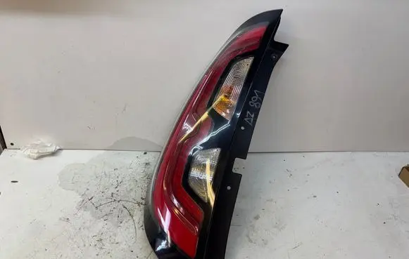 KIA Soul Rear/tail lights 92401E4