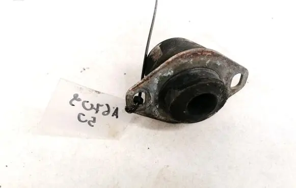 Citroen C4 I Engine mount bracket