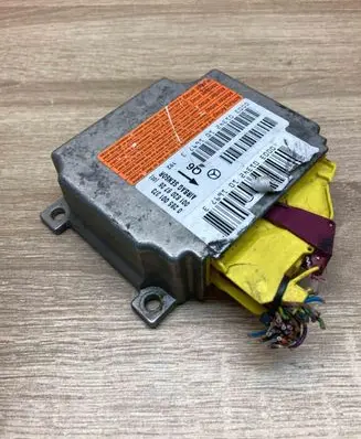 Mercedes-Benz C W203 Mass air flow meter 0018209726 0285001373 WITHPLUG