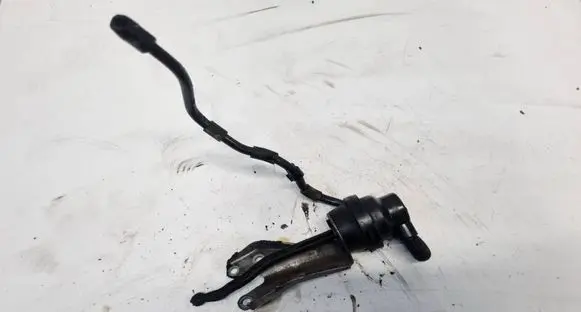 Mercedes-Benz A W176 Valve vacuum 