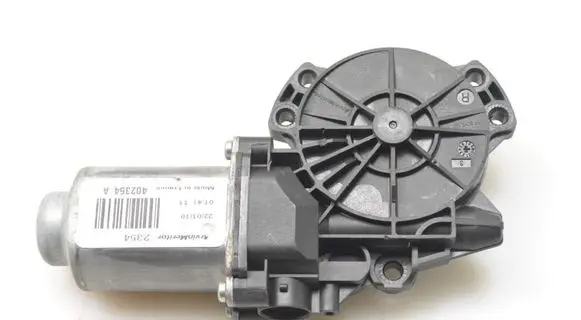 Hyundai ix35 Rear door window regulator motor 402354A