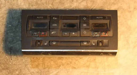 Audi A4 S4 B6 8E 8H Climate control unit 8E0820043J